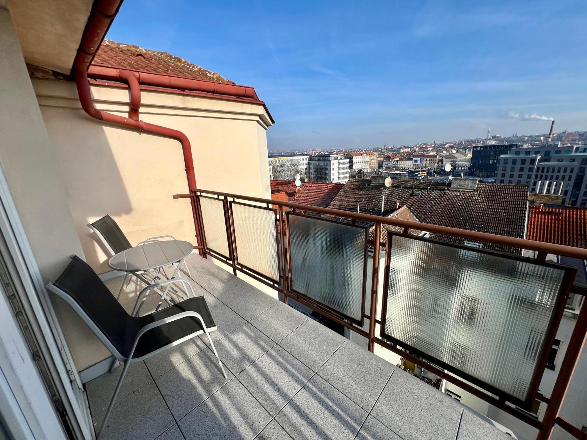 Cozy With Panorama View * Praga